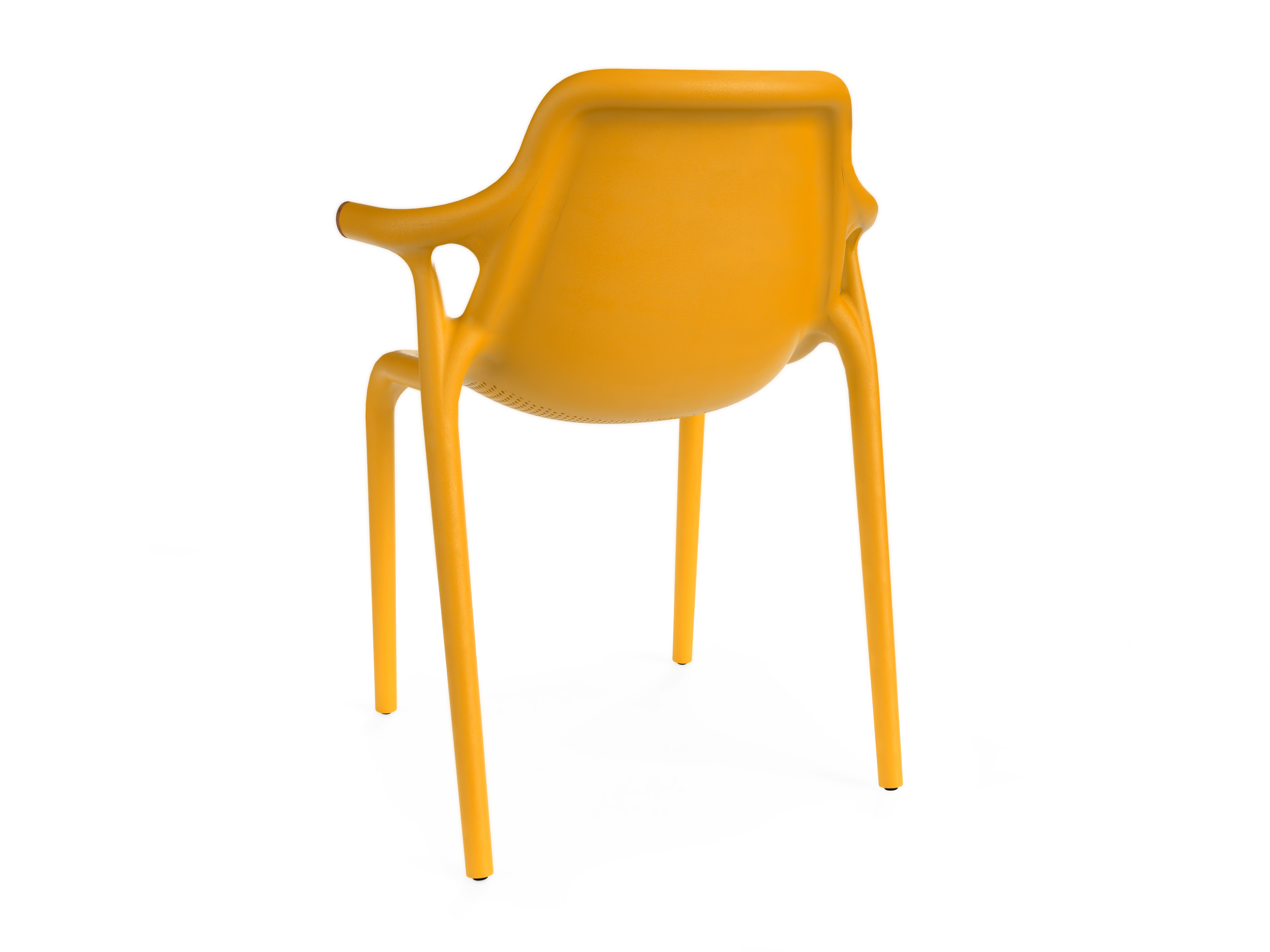 	Cadeira em plástico com fibra de vidro, injeção a gás, para uso exterior e interior, proteção contra raios UV, tacos antiderrapantes, reciclável, empilhável. Fabricado em Portugal, Plásticos Joluce.